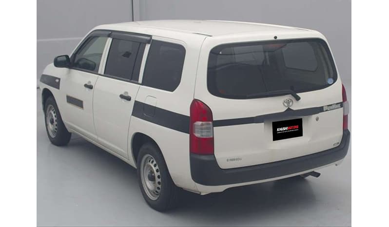 2017 Toyota Probox image-8