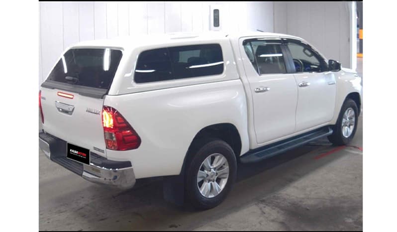 2018 Toyota Hilux image-4