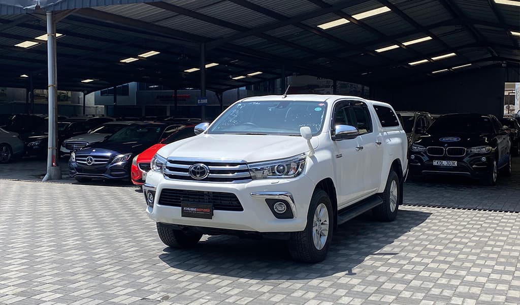 2018 Toyota Hilux image-14