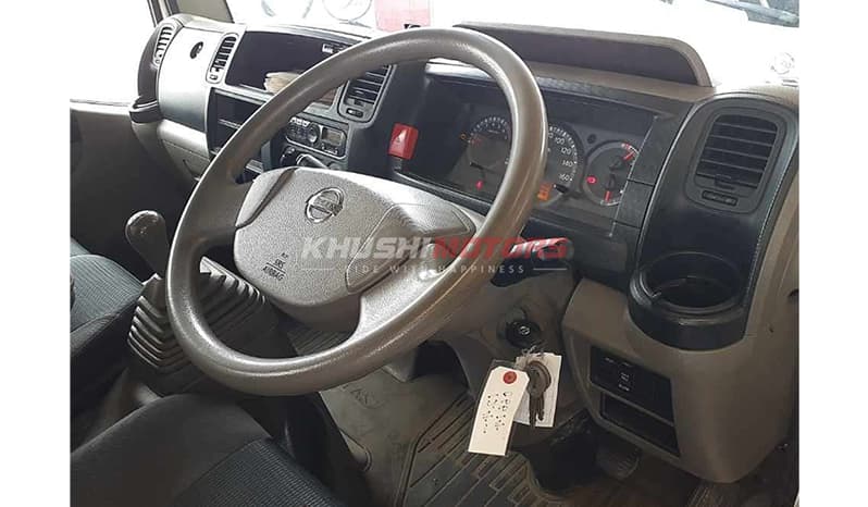 2017 Nissan Atlas image-2