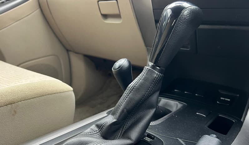 2002 Toyota Land Cruiser Prado image-33