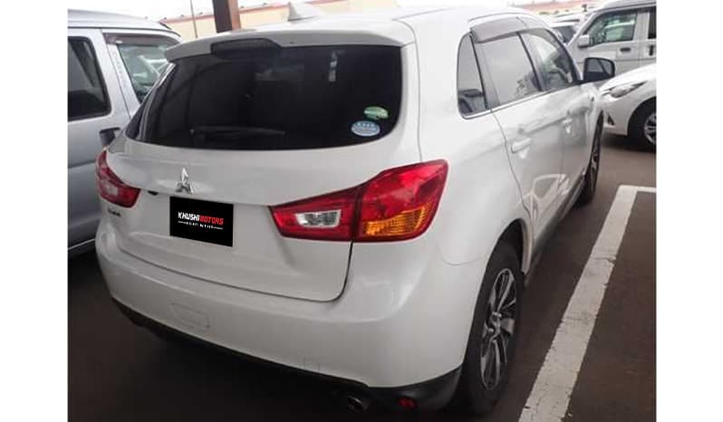 2017 Mitsubishi Rvr G image-4
