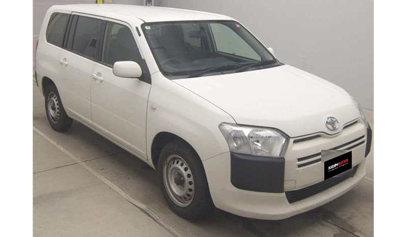 2017 Toyota Succeed image-1