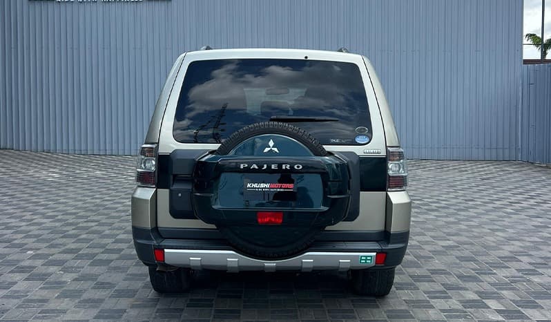 2007 Mitsubishi Pajero image-22