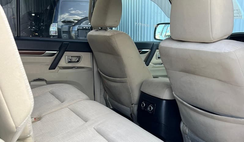 2007 Mitsubishi Pajero image-30