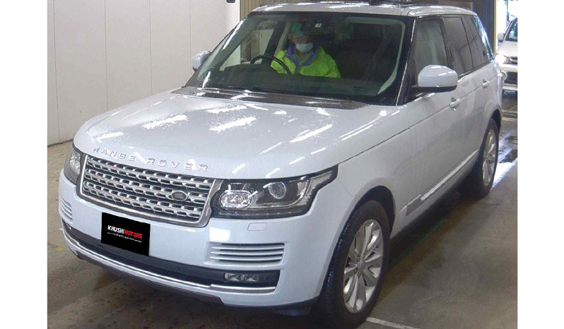 2017 Land Rover Range Rover Vogue image-5