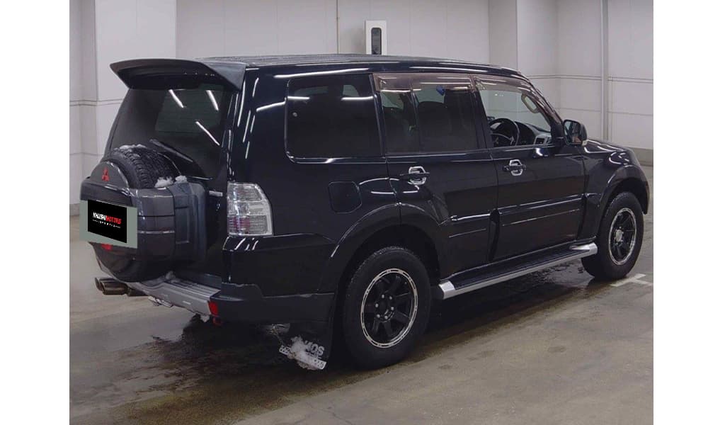 2007 Mitsubishi Pajero image-6