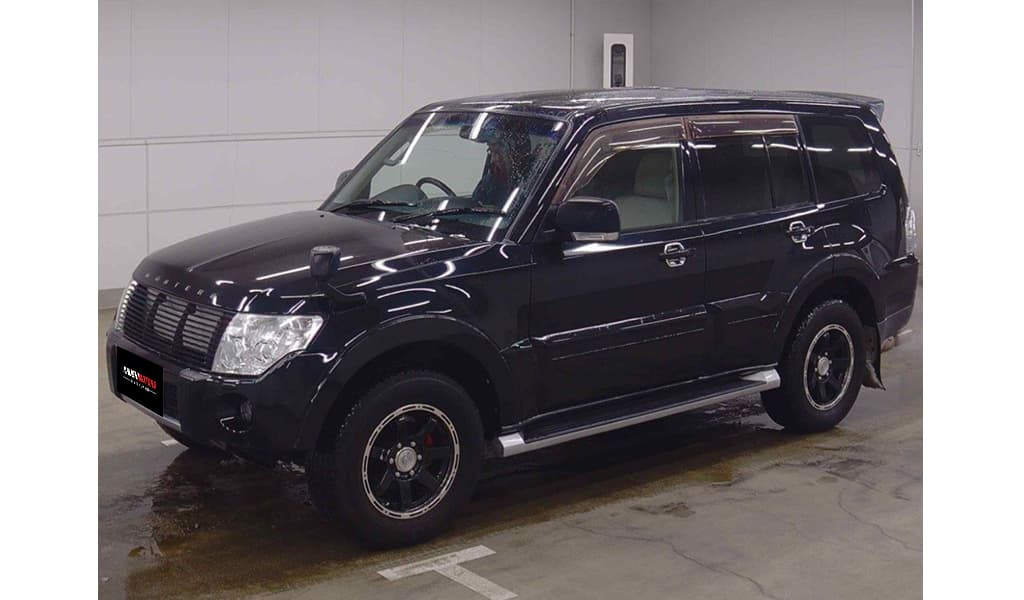 2007 Mitsubishi Pajero image-7