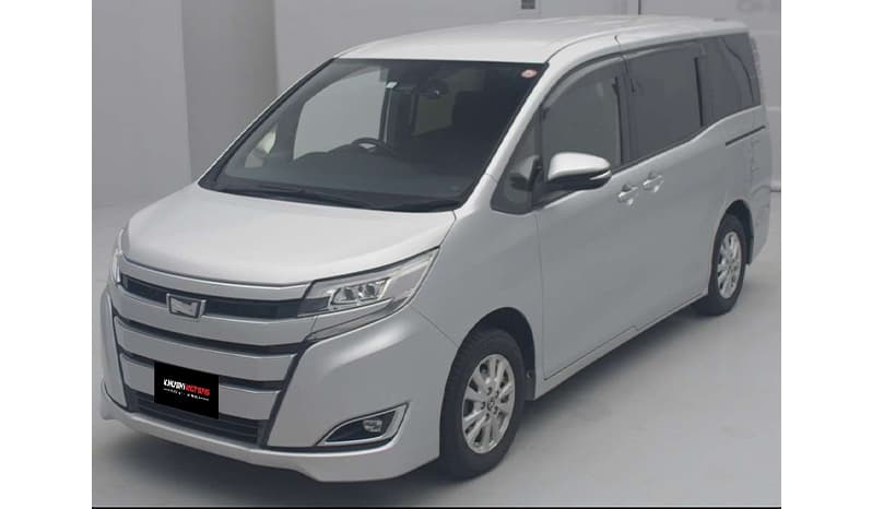 2017 Toyota Noah image-7