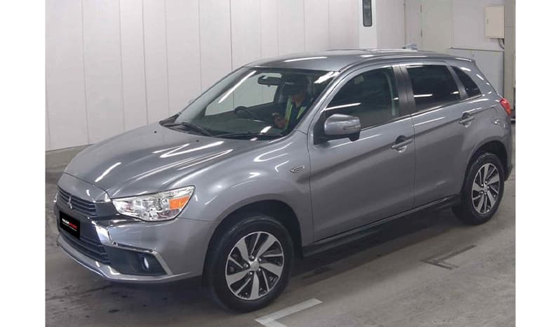 2017 Mitsubishi Rvr image-3