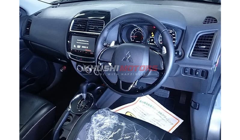 2017 Mitsubishi Rvr image-5