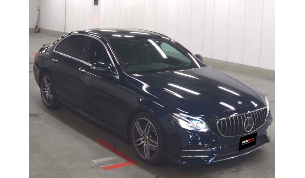 2018 Mercedes-Benz E220d image-1