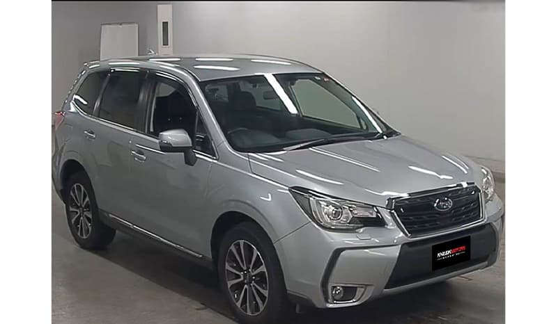 2017 Subaru Forester image-1