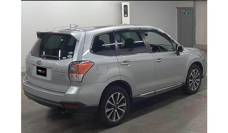 2017 Subaru Forester image-4