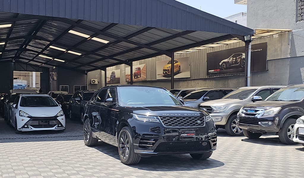 2017 Land Rover Range Rover Velar image-1