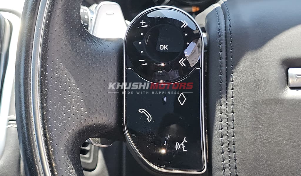 2017 Land Rover Range Rover Velar image-15