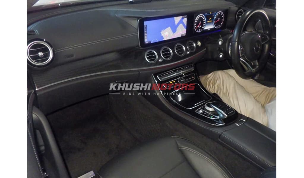 2018 Mercedes-Benz E200 image-3