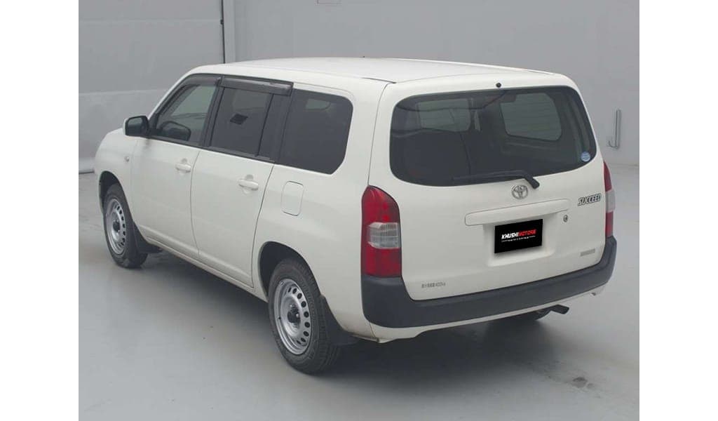 2018 Toyota Succeed image-7