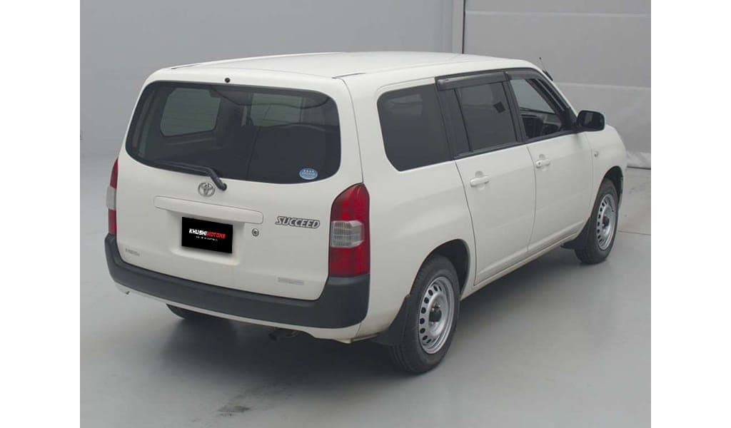 2018 Toyota Succeed image-8