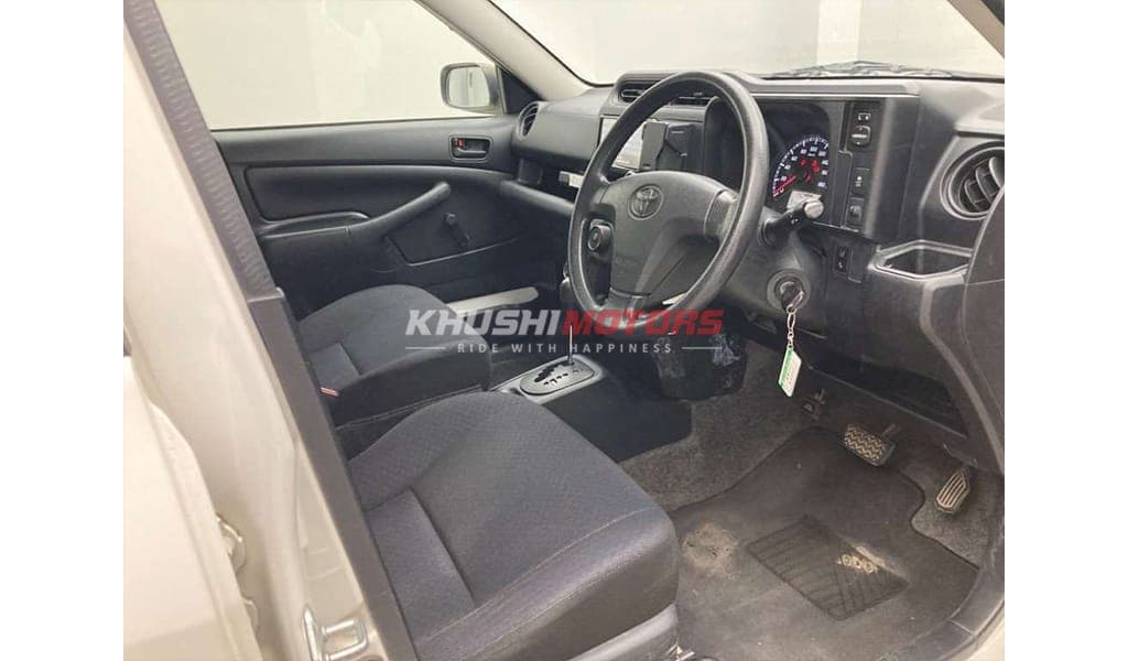 2019 Toyota Succeed image-6