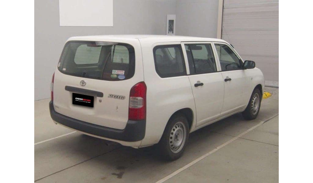 2019 Toyota Succeed image-8