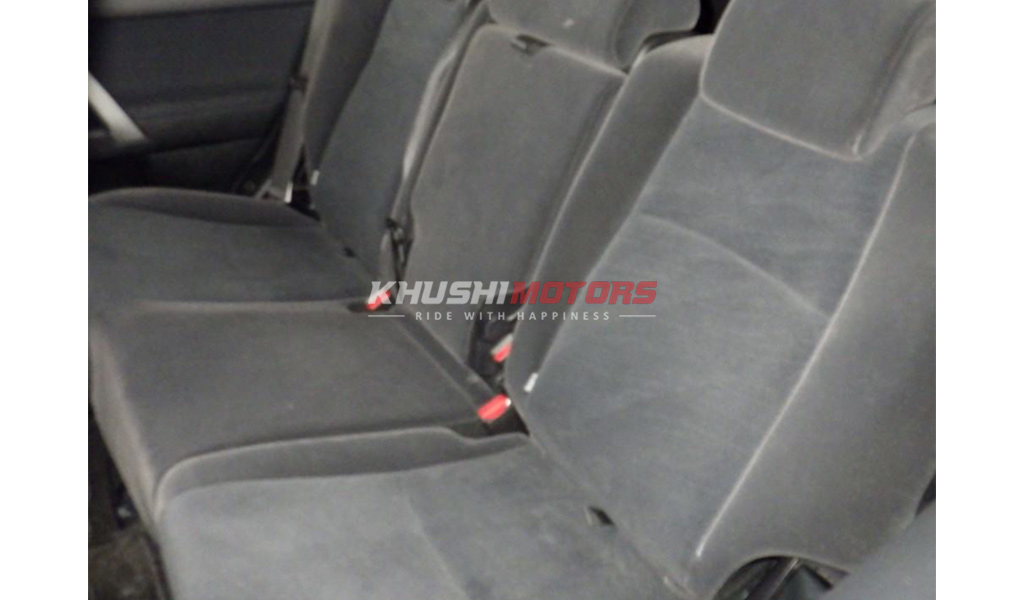 2018 Toyota Land Cruiser Prado image-2