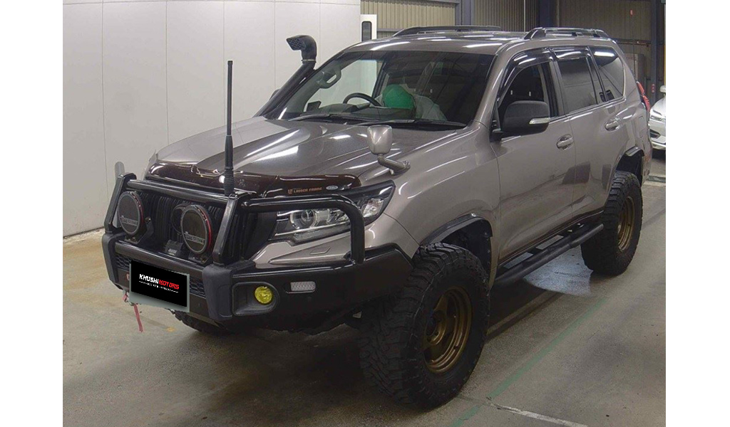 2018 Toyota Land Cruiser Prado image-6