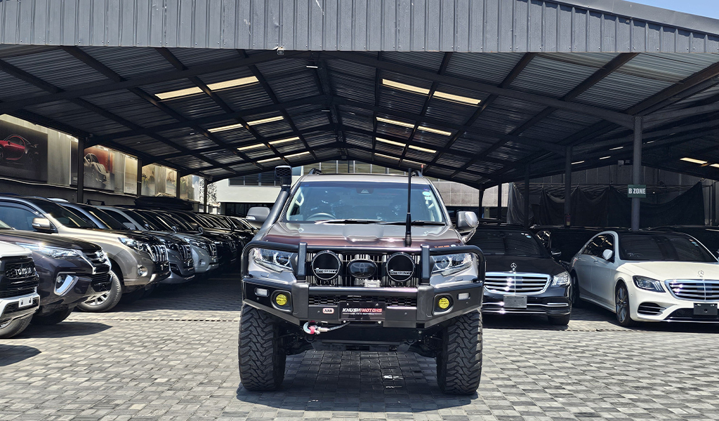 2018 Toyota Land Cruiser Prado image-8