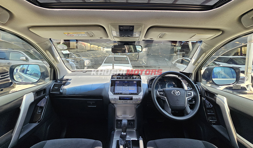 2018 Toyota Land Cruiser Prado image-14