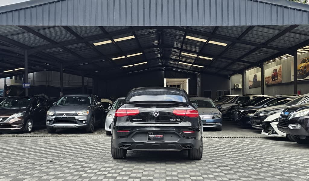 2018 Mercedes-Benz Glc43 image-11