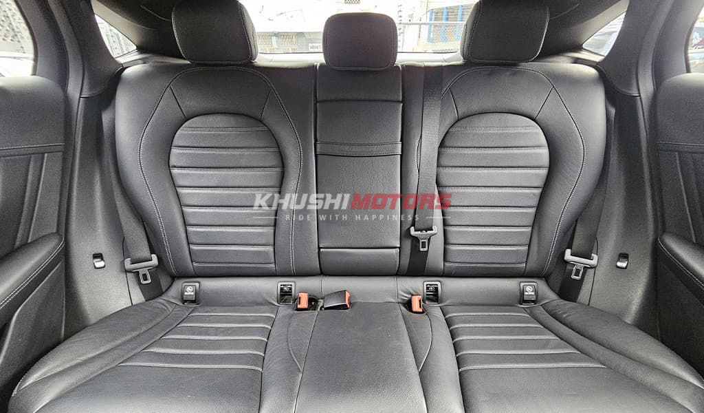 2018 Mercedes-Benz Glc43 image-18