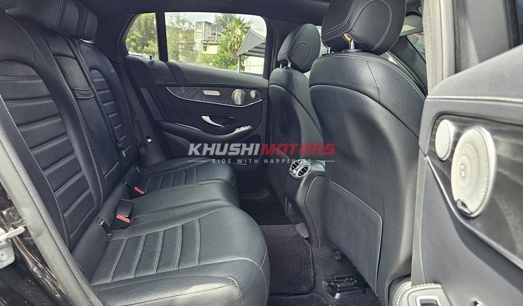 2018 Mercedes-Benz Glc43 image-19