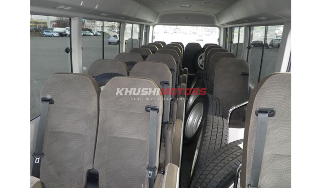 2018 Toyota Coaster image-2