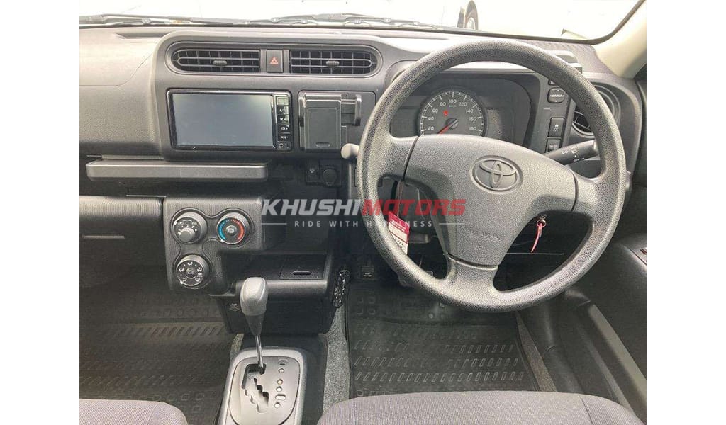 2018 Toyota Succeed image-4