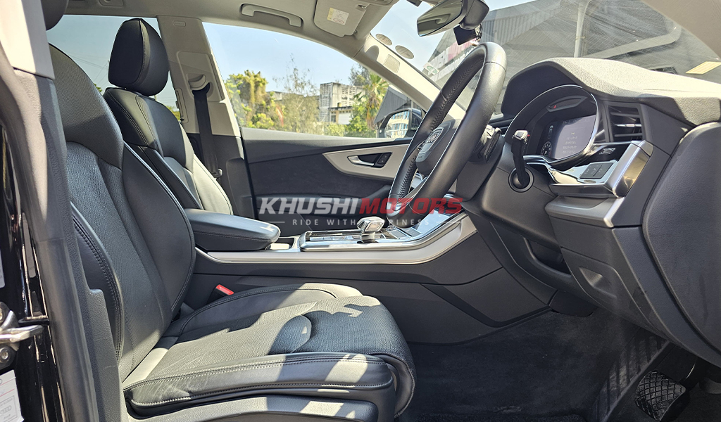 2019 Audi Q8 image-12
