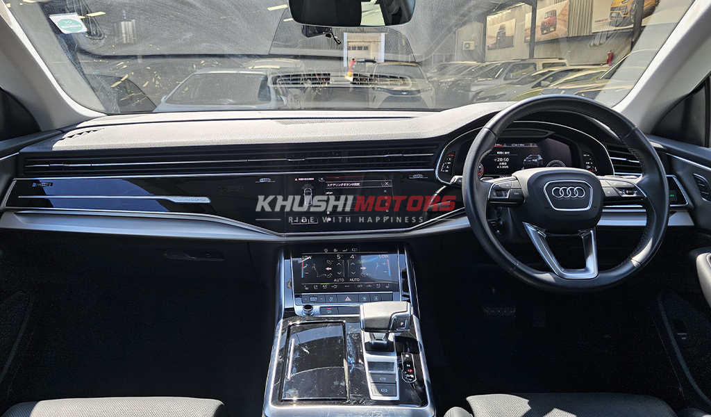2019 Audi Q8 image-13