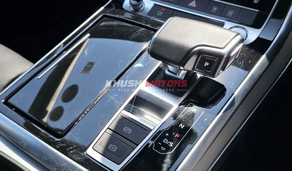 2019 Audi Q8 image-19