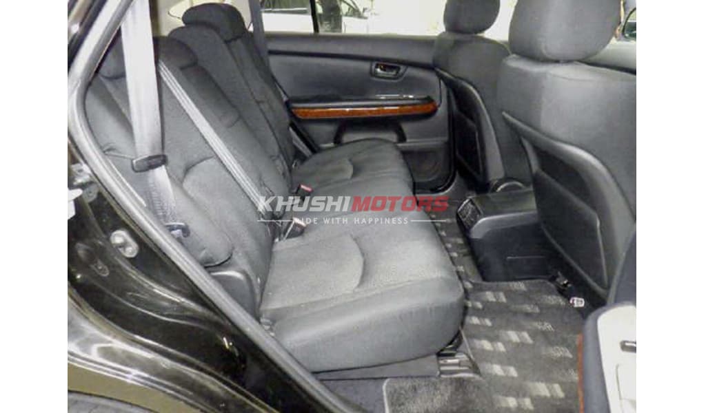 2010 Toyota Harrier image-2