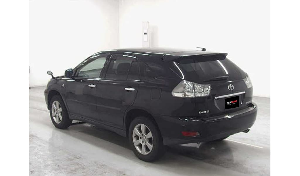 2010 Toyota Harrier image-8