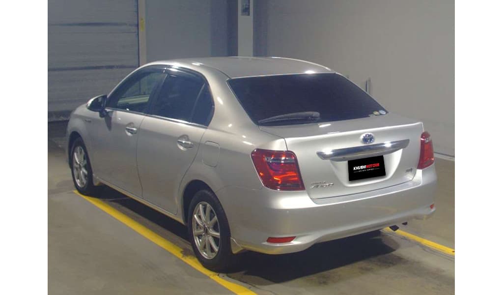 2018 Toyota Corolla Axio image-6