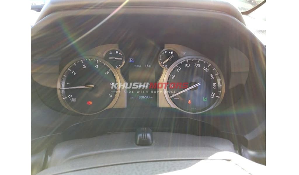 2018 Toyota Land Cruiser Prado image-2