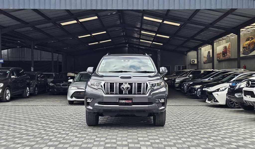 2018 Toyota Land Cruiser Prado image-8