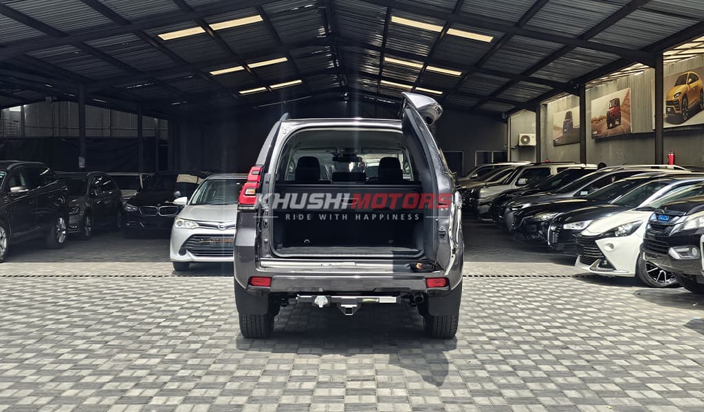 2018 Toyota Land Cruiser Prado image-22