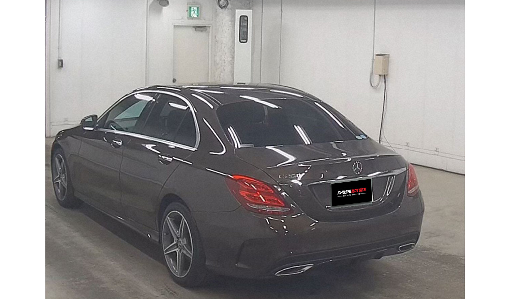 2018 Mercedes-Benz C200 image-5