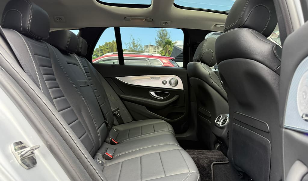 2018 Mercedes-Benz E220d image-16