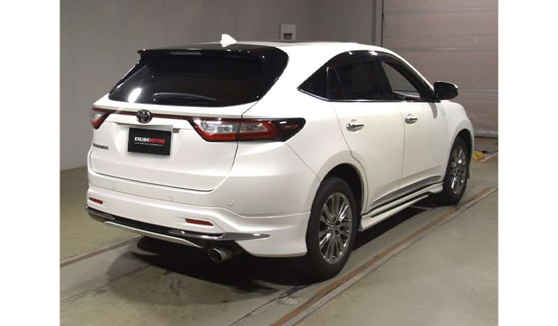 2019 Toyota Harrier Premium image-4