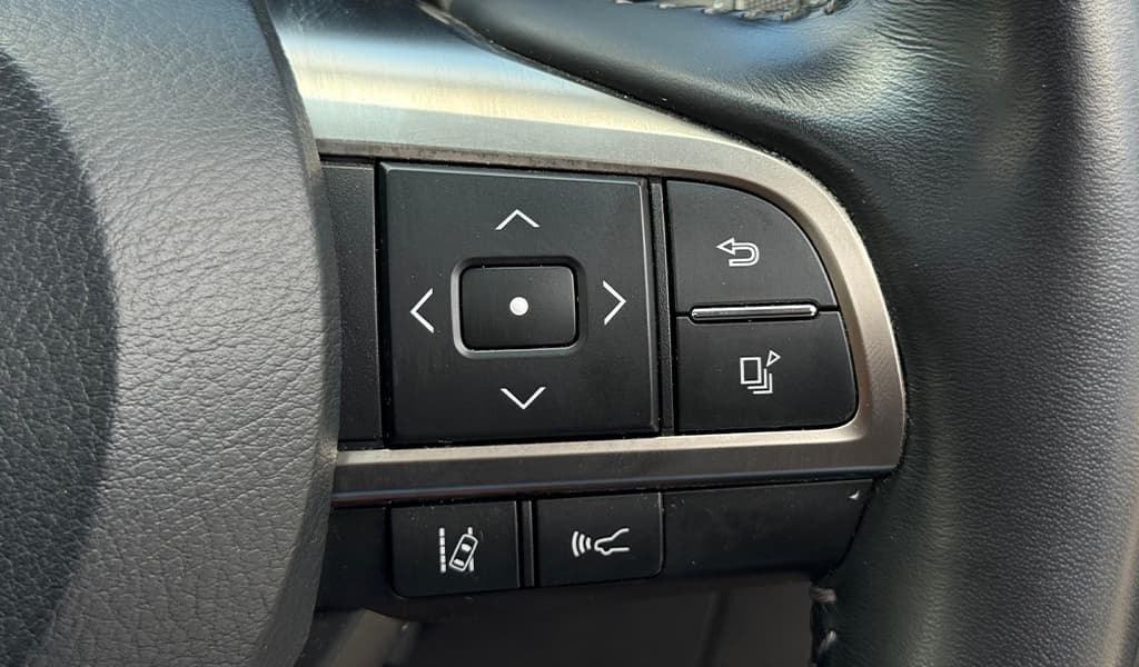 2019 Lexus LX570 image-11