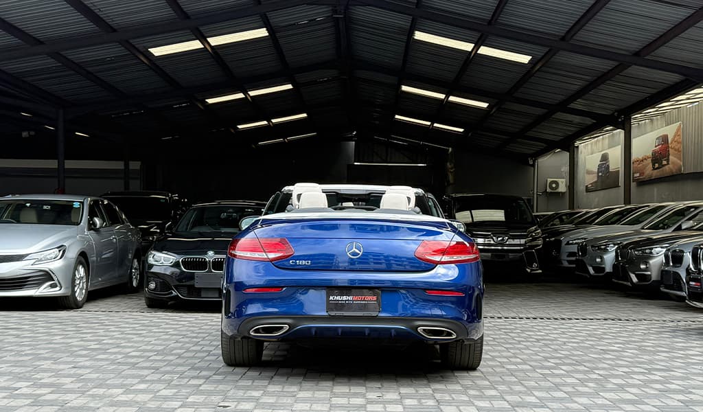 2018 Mercedes-Benz C180 image-11