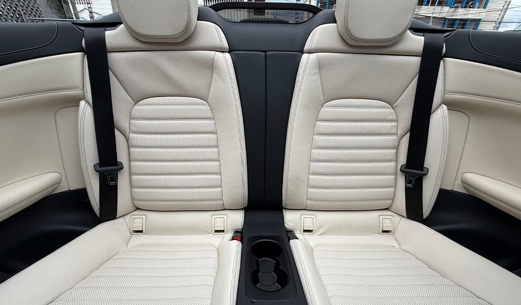 2018 Mercedes-Benz C180 image-17