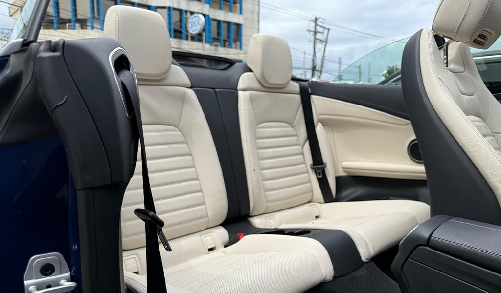 2018 Mercedes-Benz C180 image-18